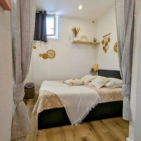 Apartment Cosy Proche Du Port Nice