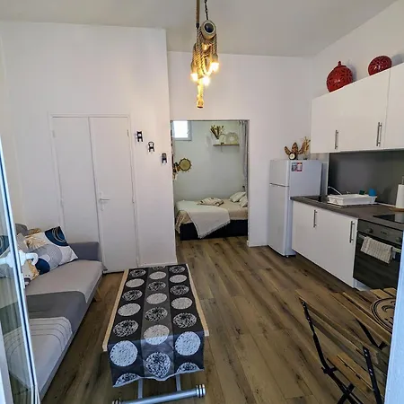Cosy Proche Du Port Apartment Nice